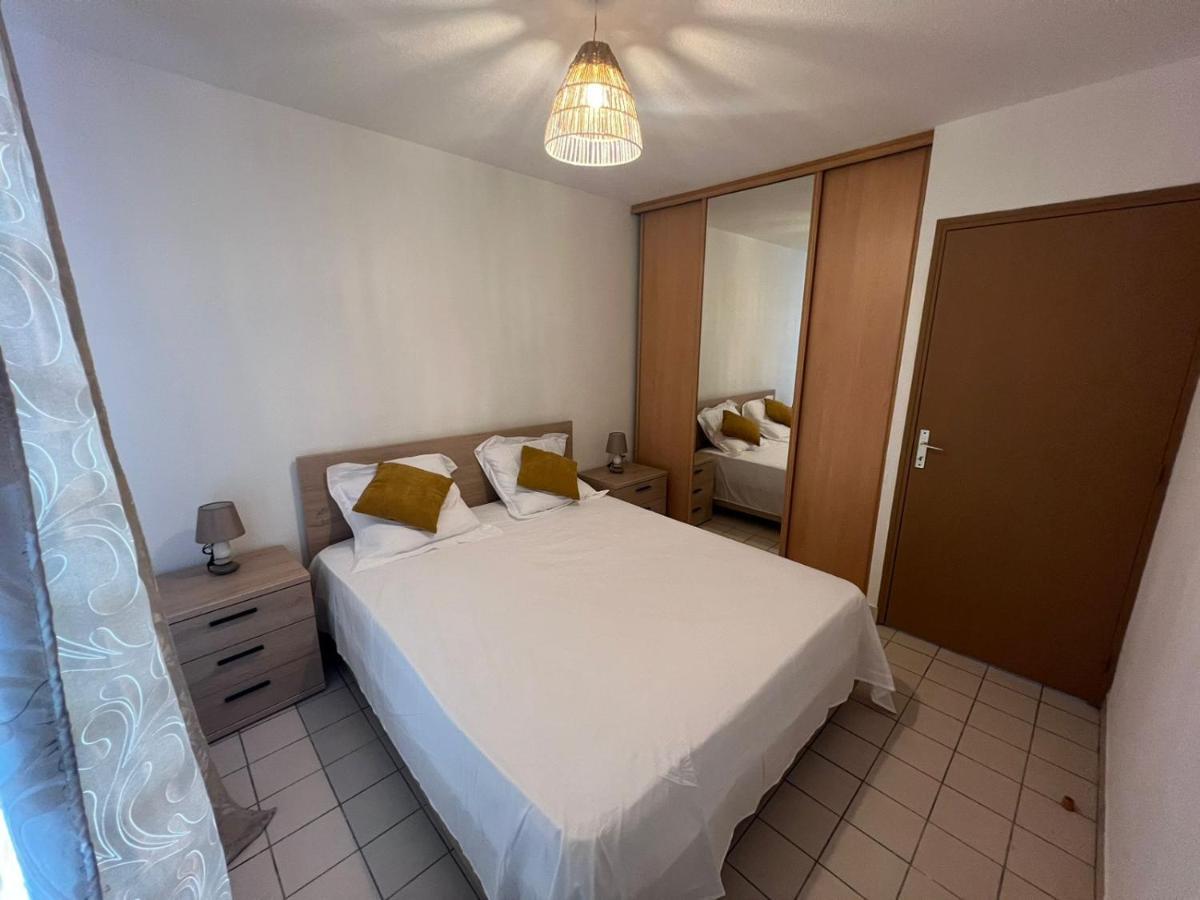 Appartement F4 Petit Bourg Dış mekan fotoğraf